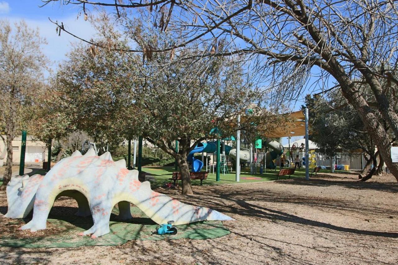 Etnachta Kibbutz Afik Villa Exteriör bild